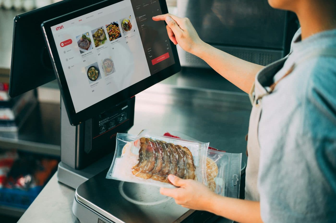 A busy restaurant service